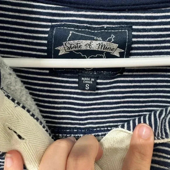 Kansas Pullover, State of Mind, Navy and White, Size Small, Soft Top, EUC - Picture 5 of 9